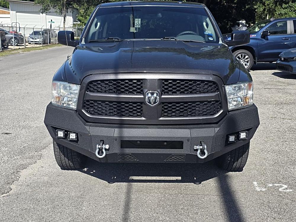 2016 RAM 1500 Express Crew Cab 5'7" (Fleet)'s photo