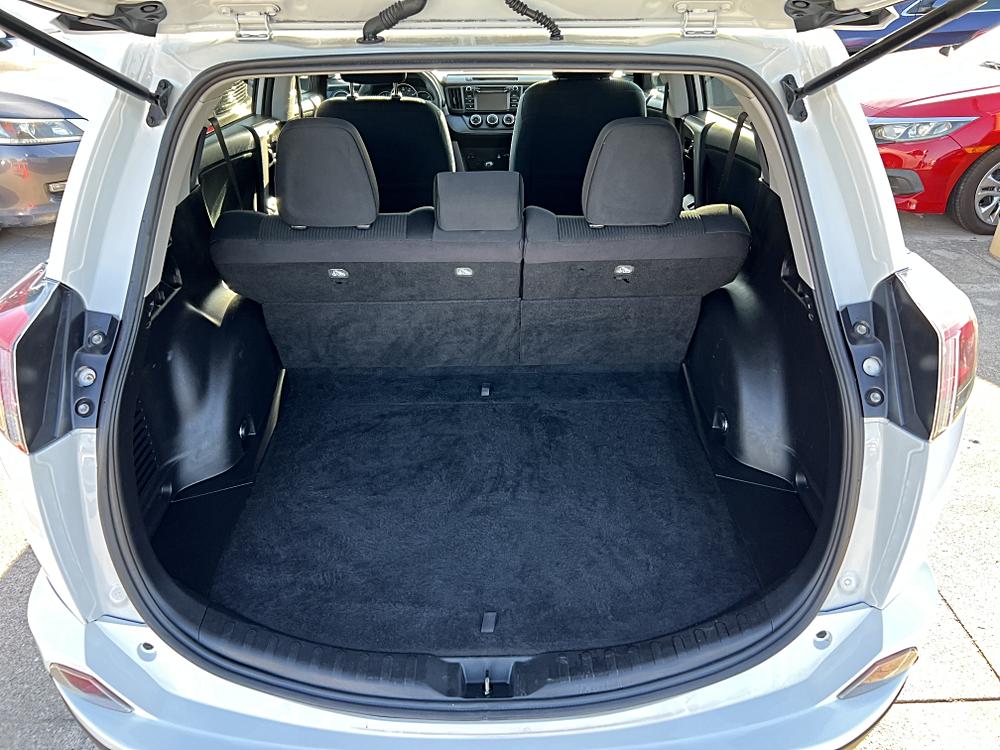 2015 Toyota RAV4 Limited - Photo 34
