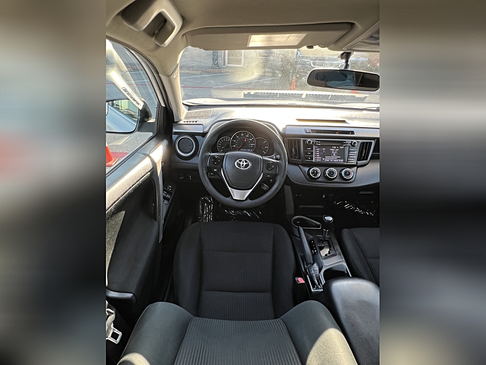 2015 Toyota RAV4 Limited - Photo 26