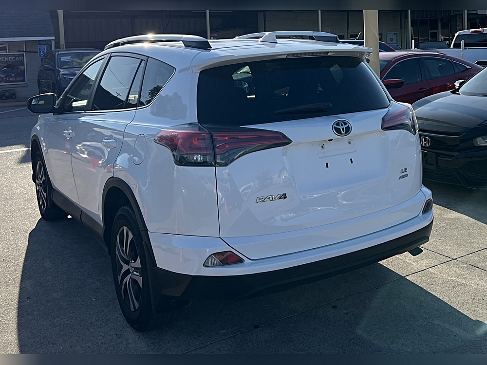 2015 Toyota RAV4 Limited - Photo 24