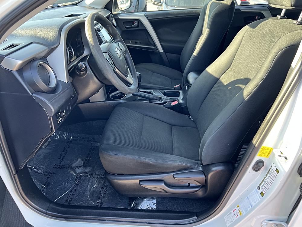 2015 Toyota RAV4 Limited - Photo 25