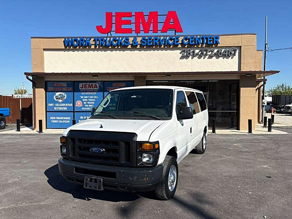 2009 Ford E-Series Econoline Van Commercial