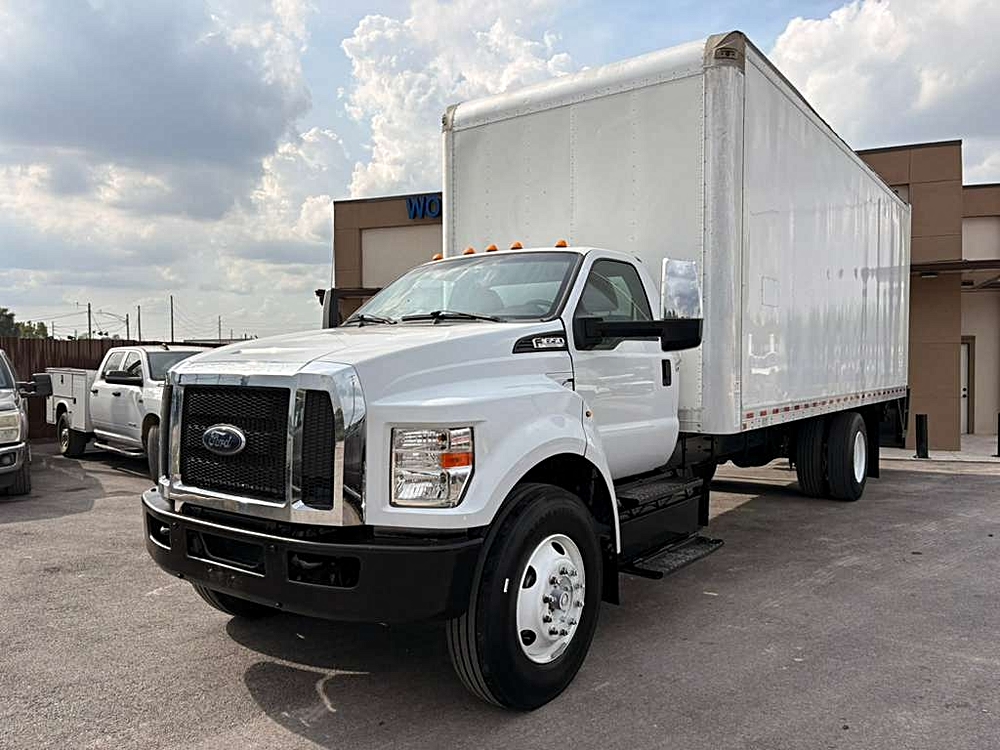 2021 Ford F-650's photo