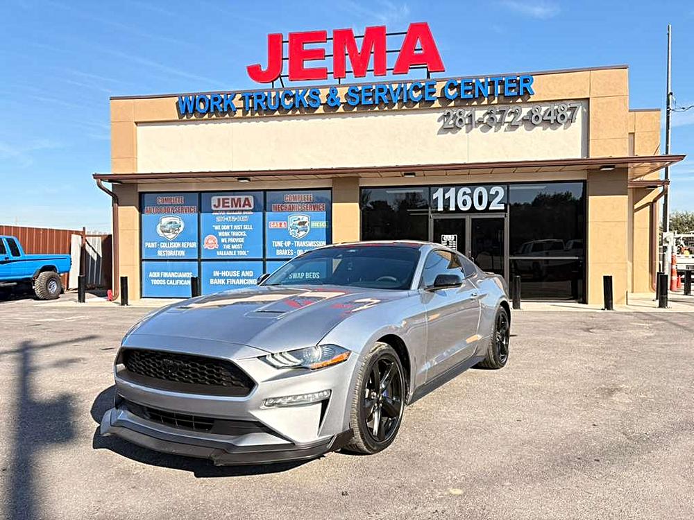 2022 Ford Mustang EcoBoost