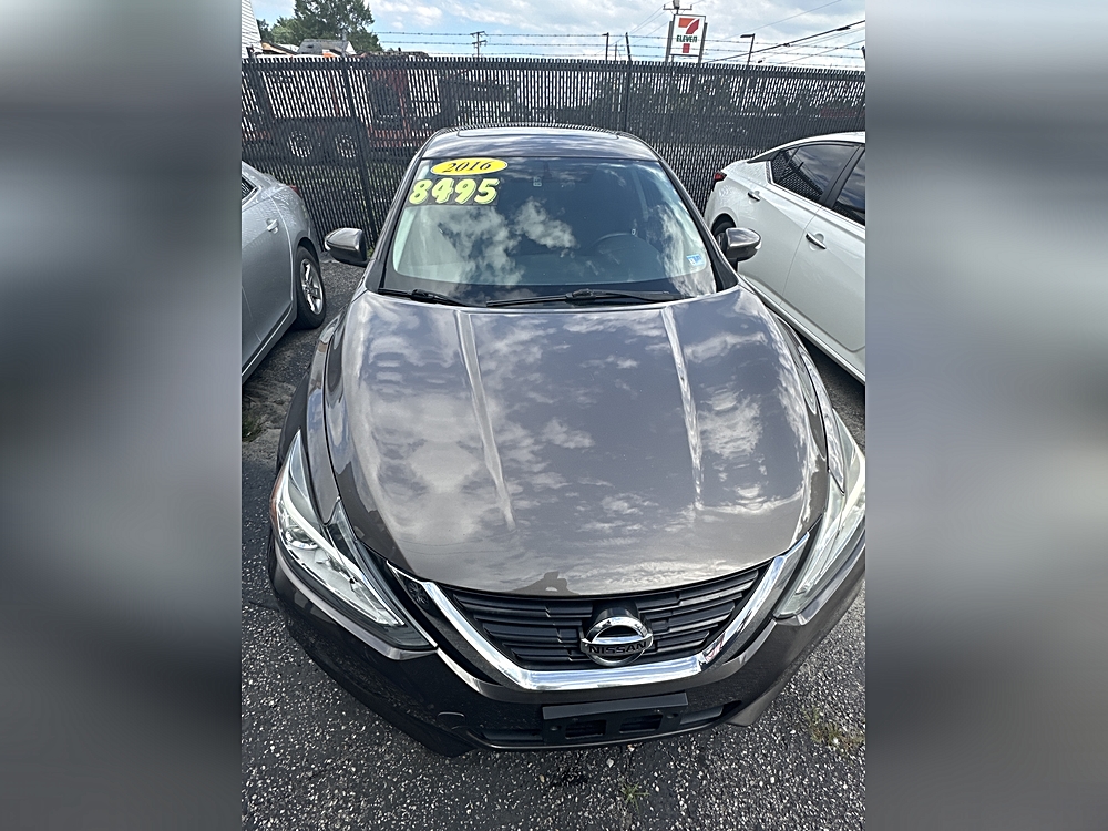 2019 Nissan Altima SR - Photo 53