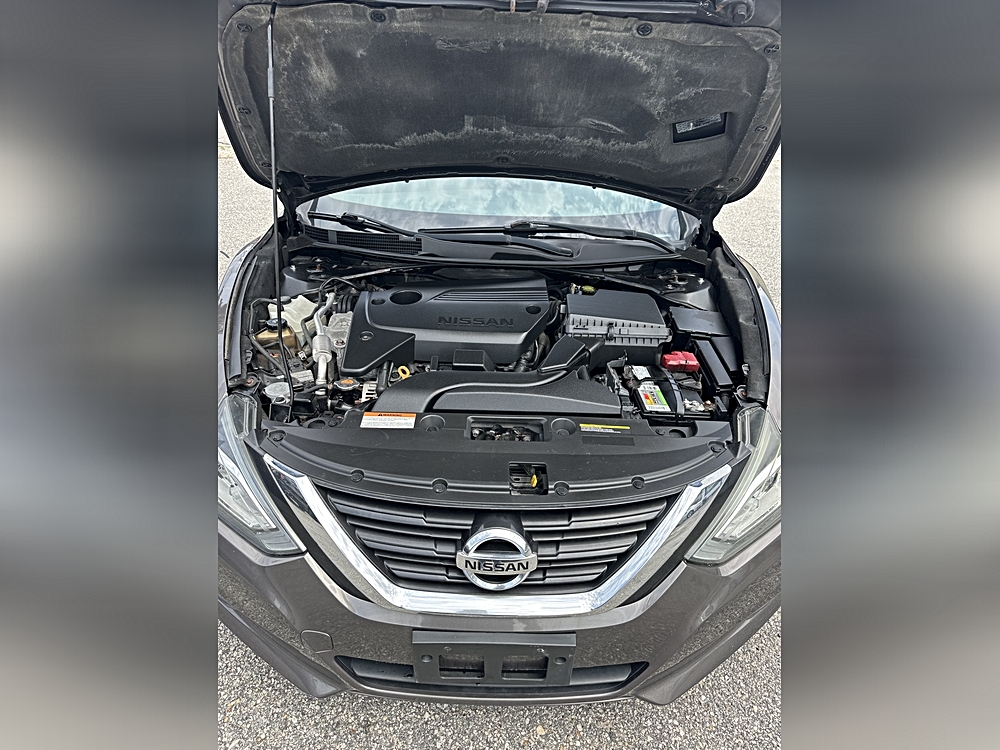 2019 Nissan Altima SR - Photo 57