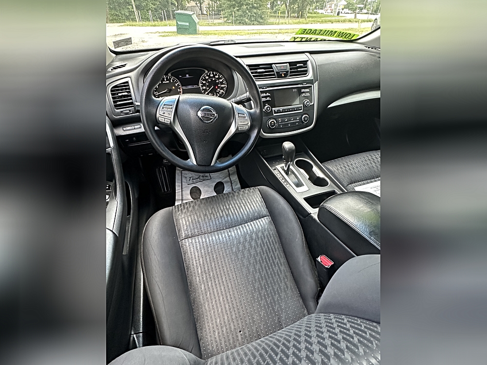 2019 Nissan Altima SR - Photo 84