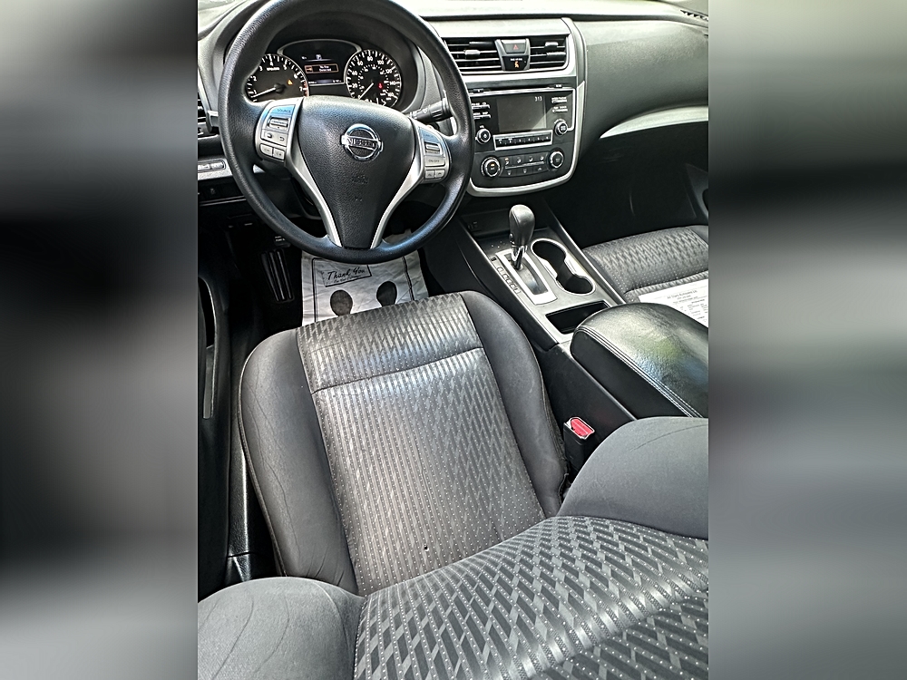2019 Nissan Altima SR - Photo 88