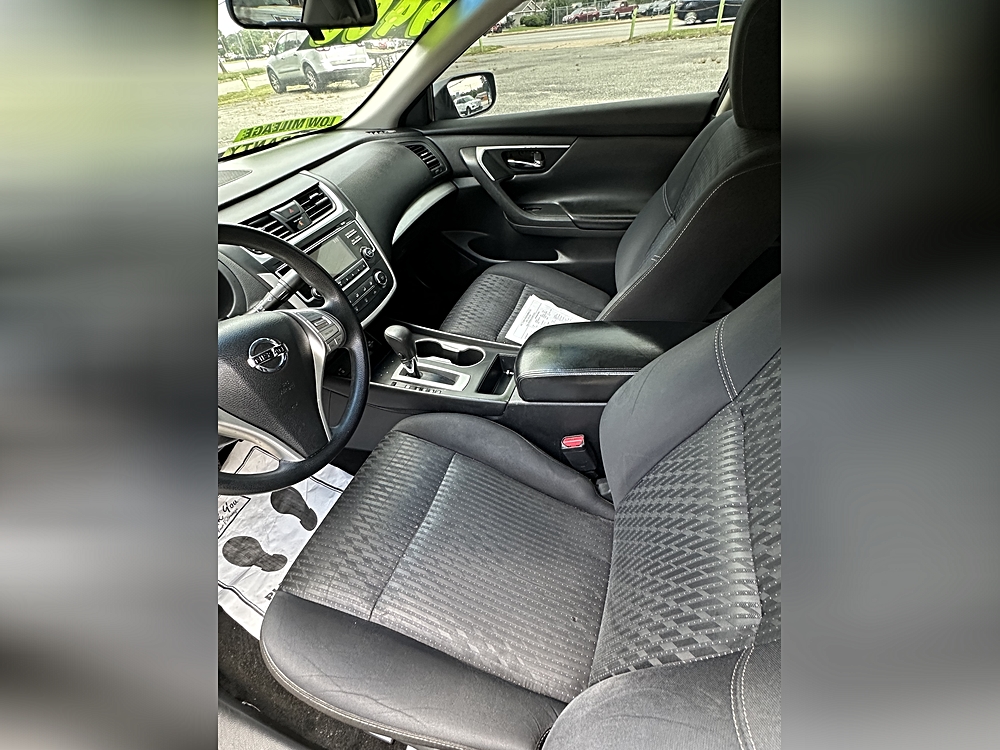 2019 Nissan Altima SR - Photo 89