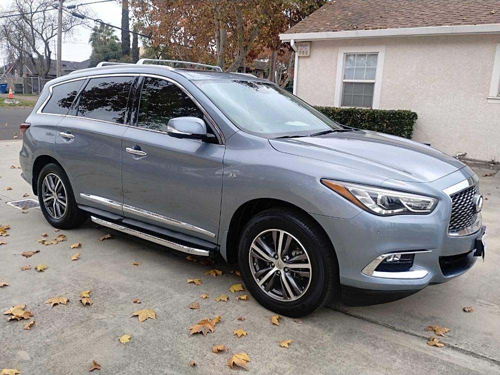 2017 INFINITI QX60 Base's photo