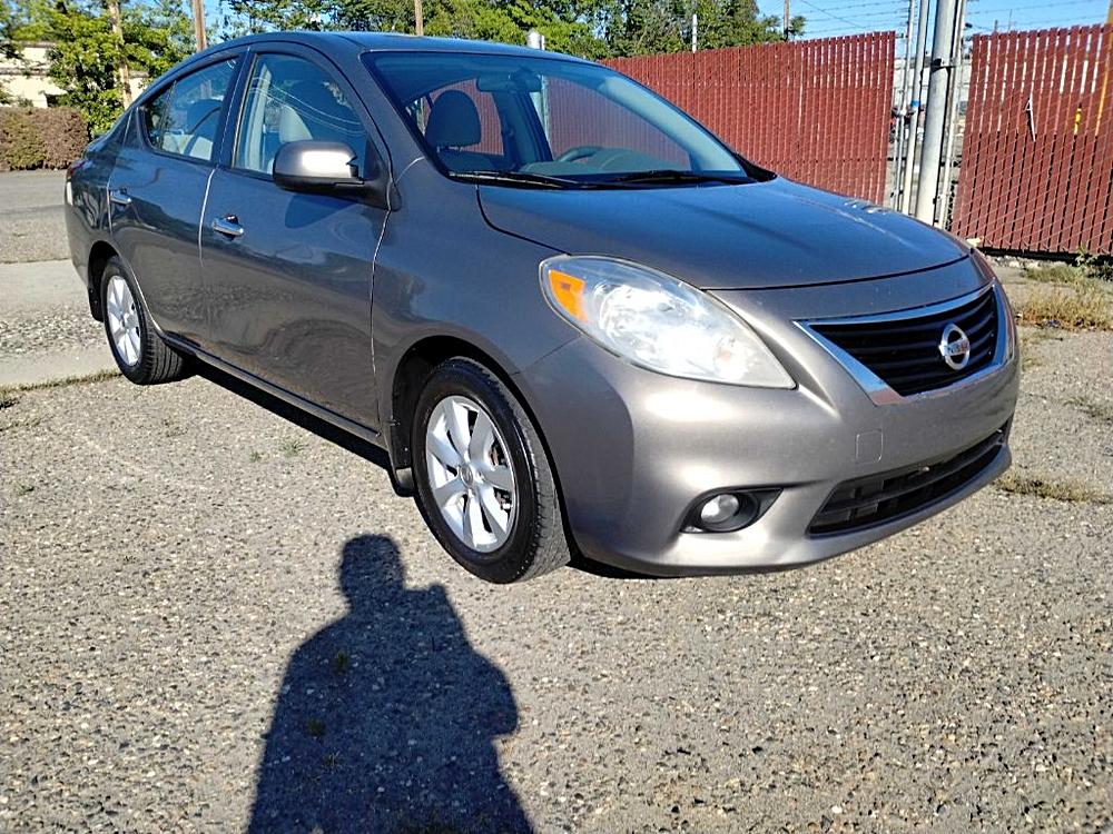 2013 Nissan Versa Sedan S