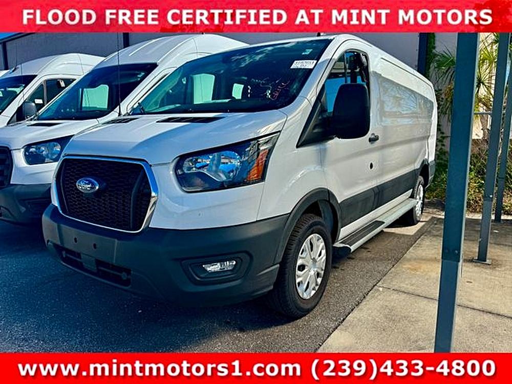 2024 Ford Transit Van Base's photo