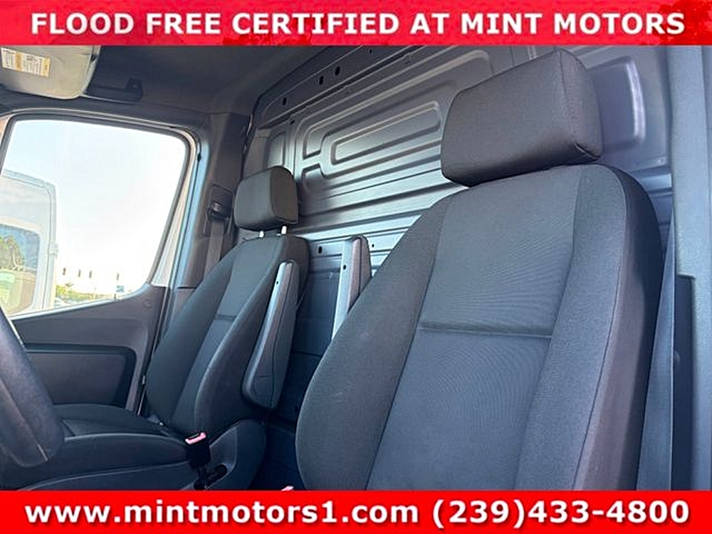 2021 Mercedes-Benz Sprinter Crew Van Base - Photo 220