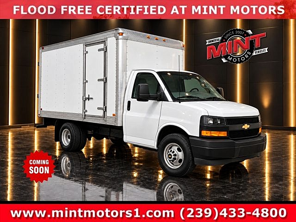 2021 Chevrolet Express Cutaway