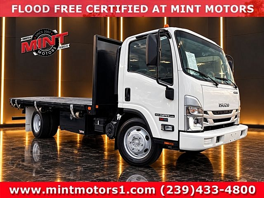 2024 Isuzu NPR HD