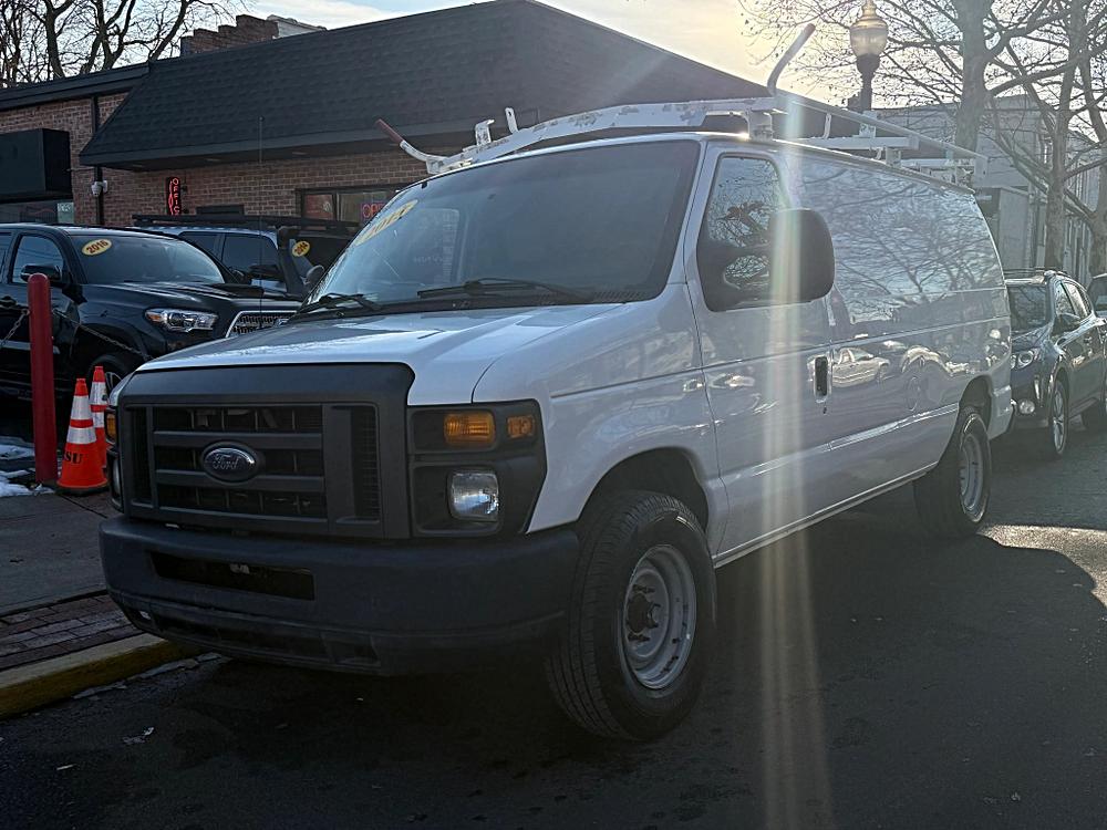 2013 Ford E-Series Econoline Van Commercial