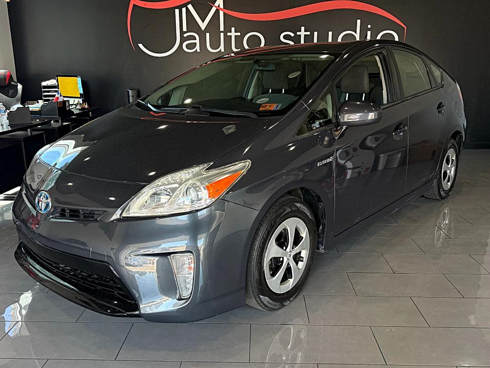 2012 Toyota Prius Two's photo