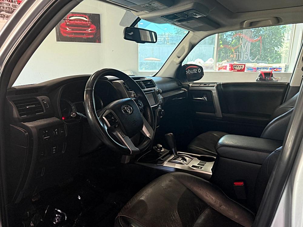 2014 Toyota 4Runner Limited - Photo 7