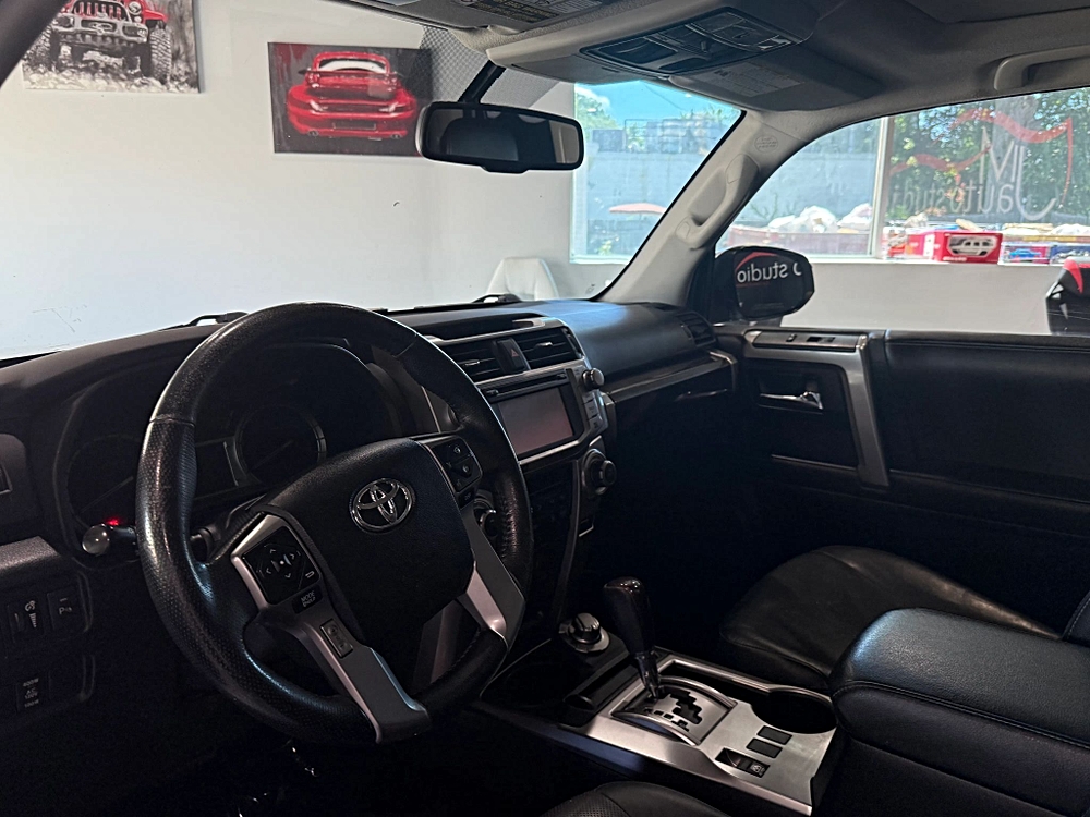 2014 Toyota 4Runner Limited - Photo 8