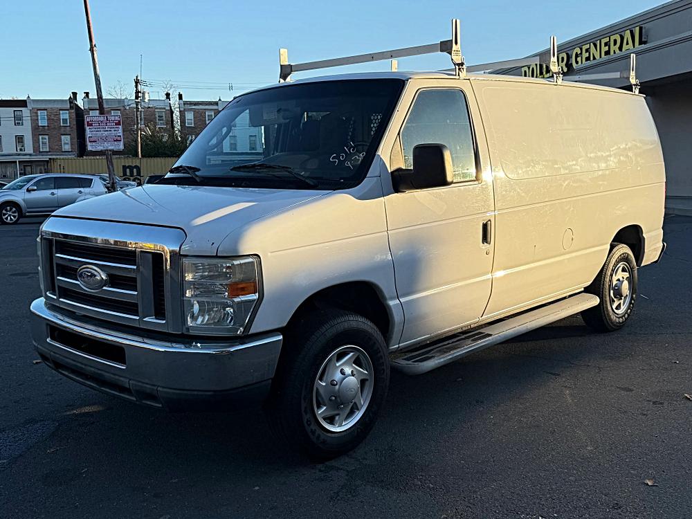 2014 Ford Econoline Cargo Van