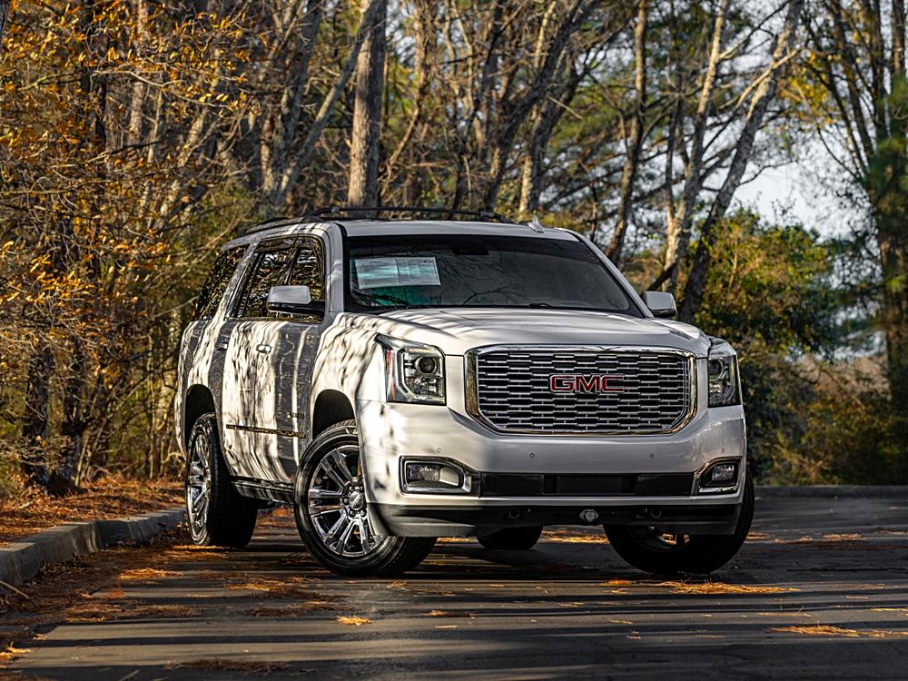 2018 GMC Yukon Denali's photo