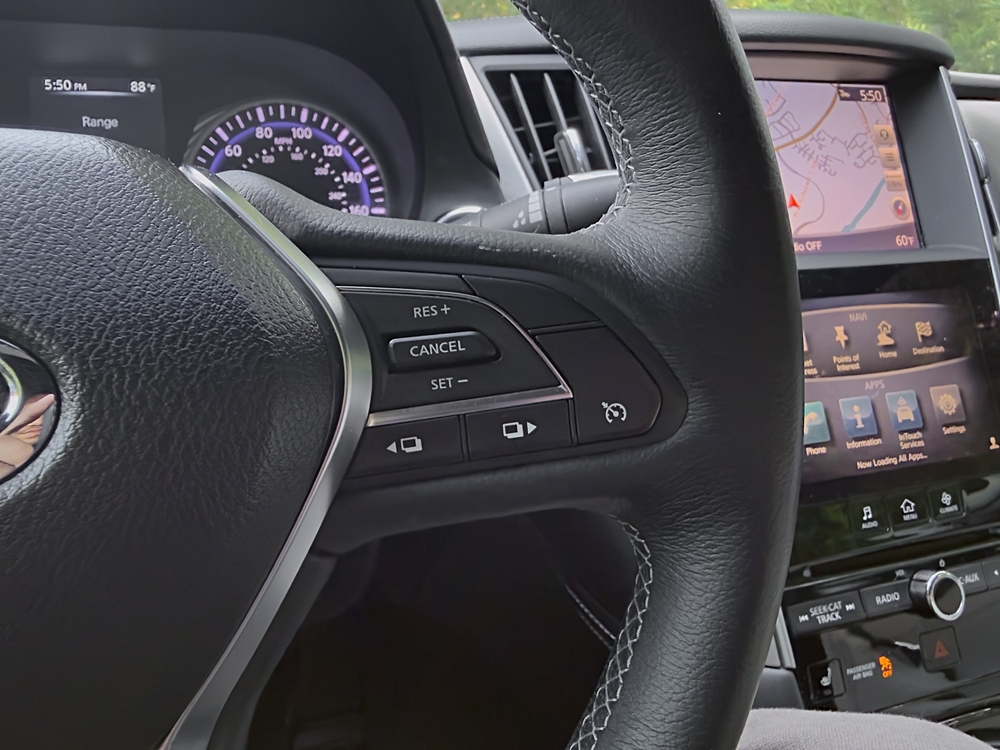 2017 INFINITI Q60 Coupe Premium - Photo 9