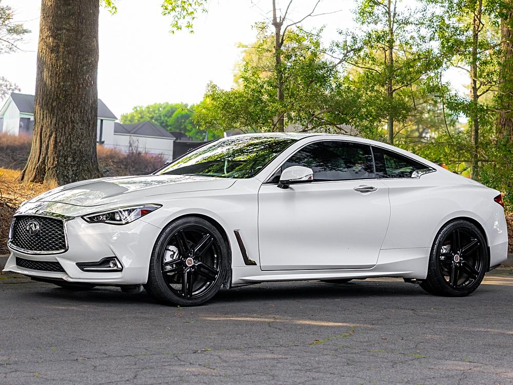 2017 INFINITI Q60 Coupe Premium - Photo 52