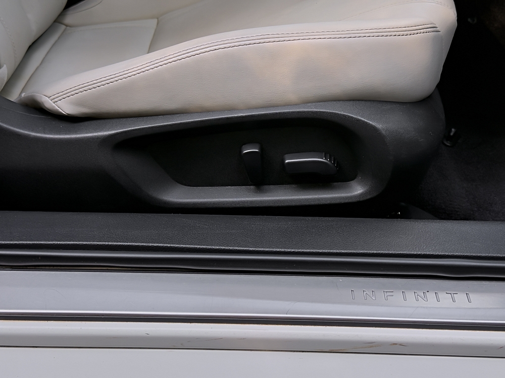 2017 INFINITI Q60 Coupe Premium - Photo 60