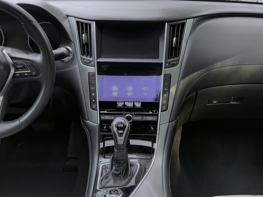 2017 INFINITI Q60 Coupe Premium - Photo 6