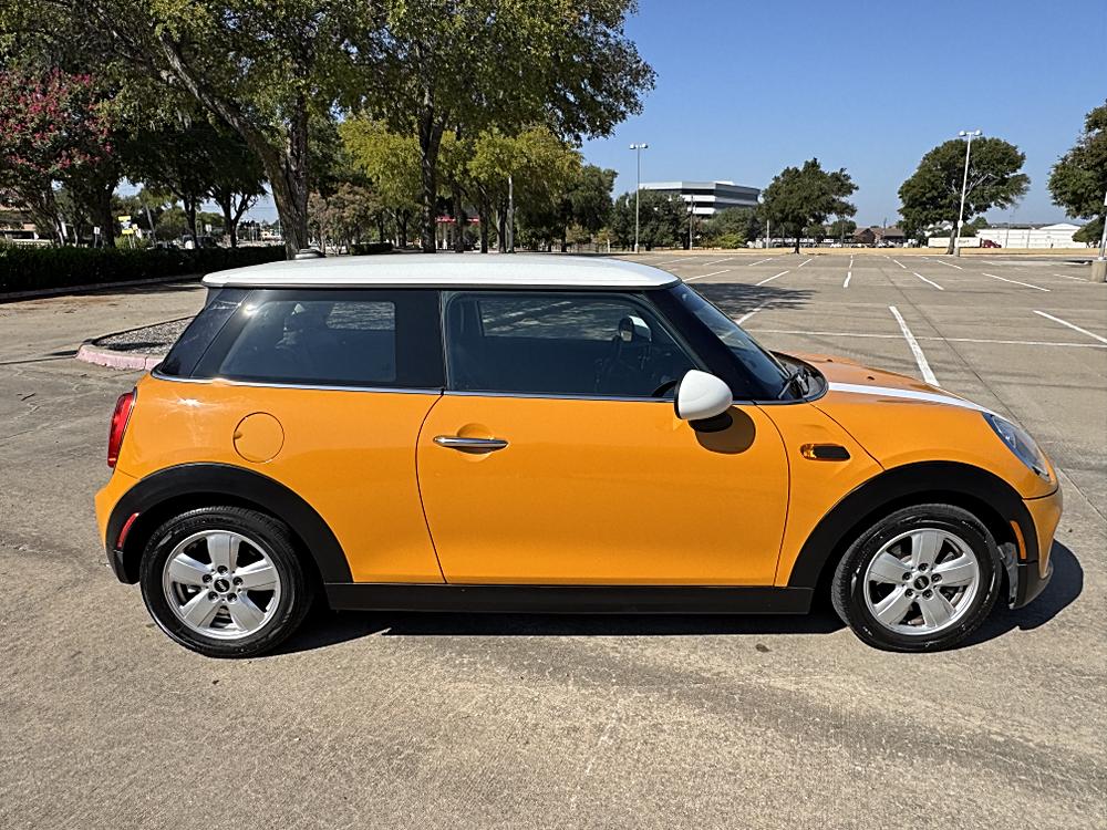2015 MINI Cooper Base - Photo 6