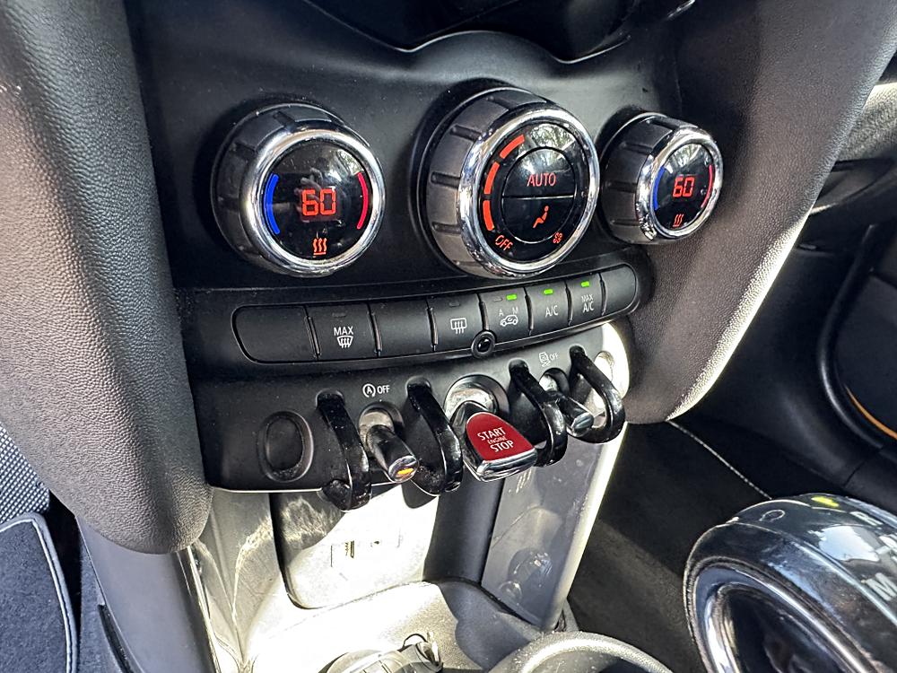2015 MINI Cooper Base - Photo 20