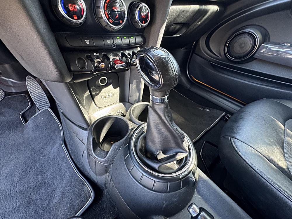 2015 MINI Cooper Base - Photo 19