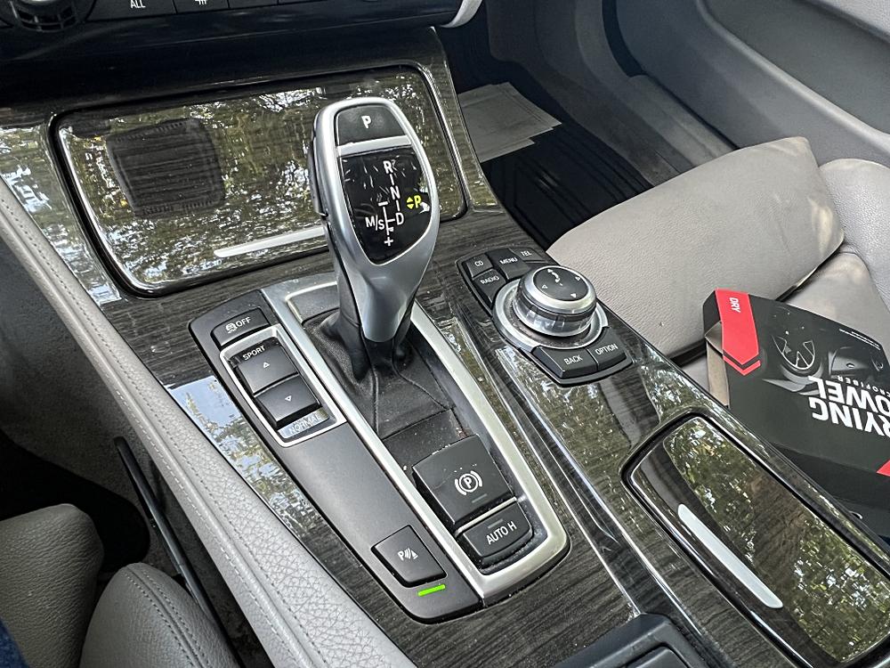 2011 BMW 5 Series 535i - Photo 39