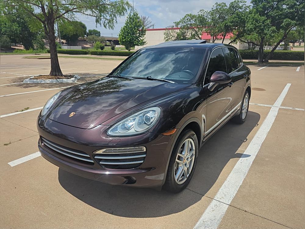 2014 Porsche Cayenne Platinum Edition