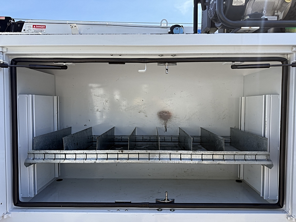 2022 Ford F-550 Super Duty Chassis Cab - Photo 17