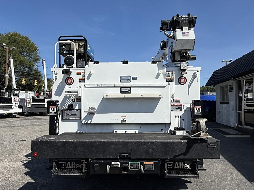 2022 Ford F-550 Super Duty Chassis Cab - Photo 6