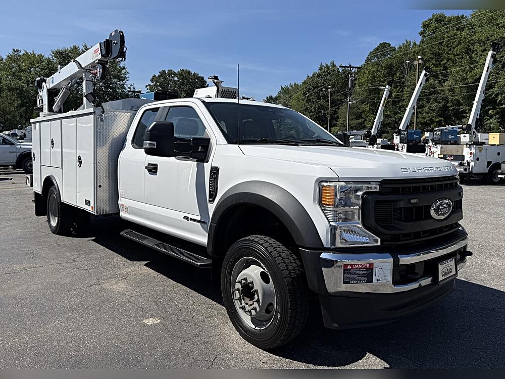 2022 Ford F-550 Super Duty Chassis Cab