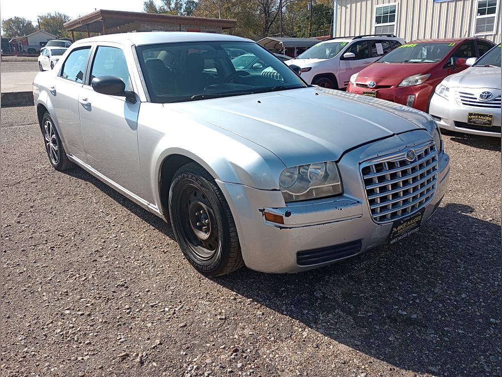 2007 Chrysler 300 4dr Sdn 300 RWD