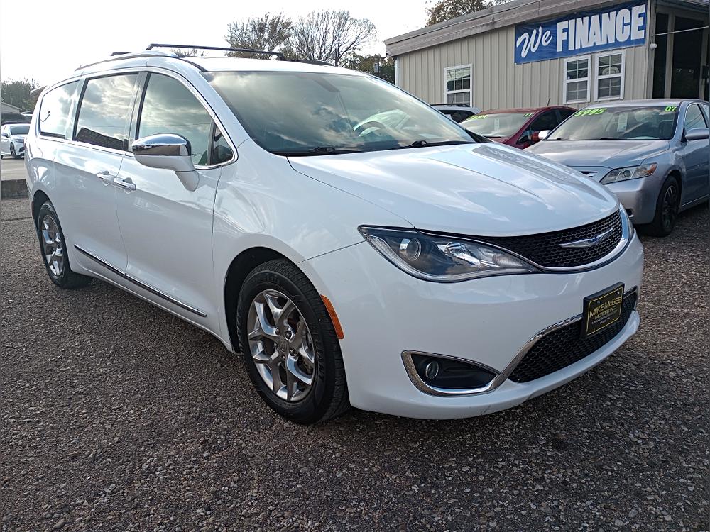 2018 Chrysler Pacifica Limited FWD