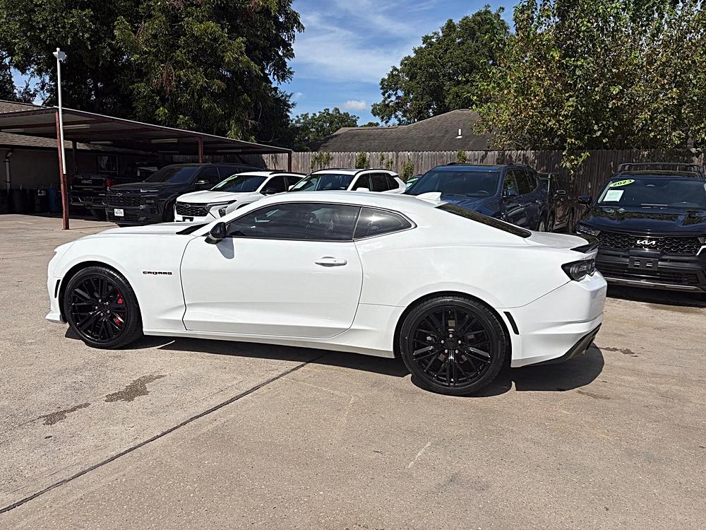 2023 Chevrolet Camaro 9