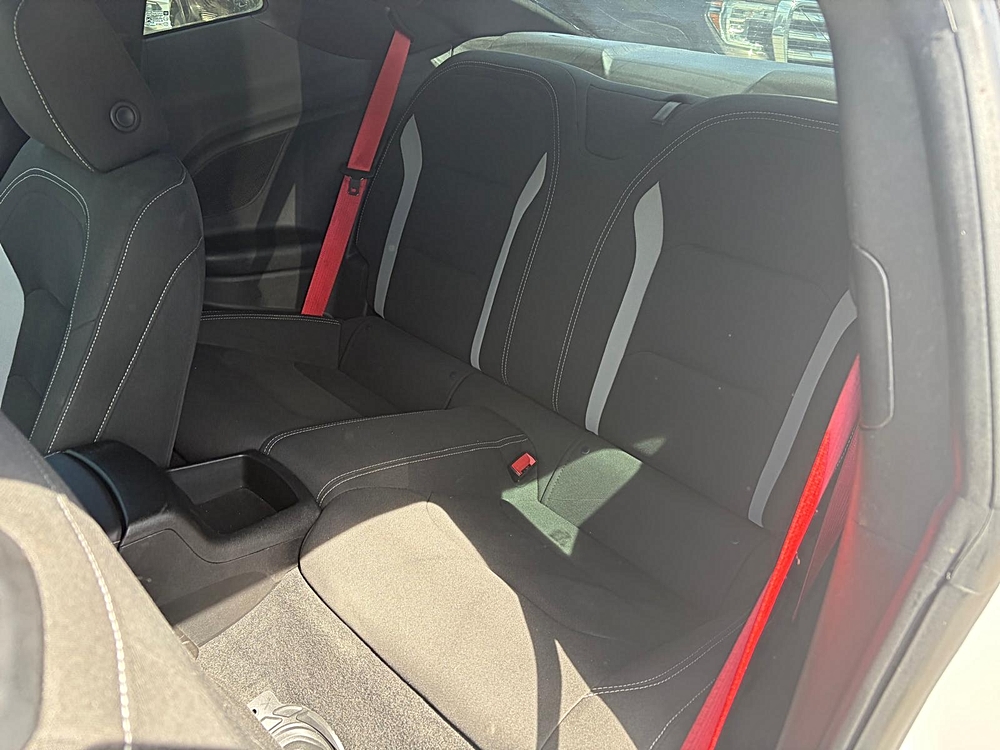 2023 Chevrolet Camaro 4