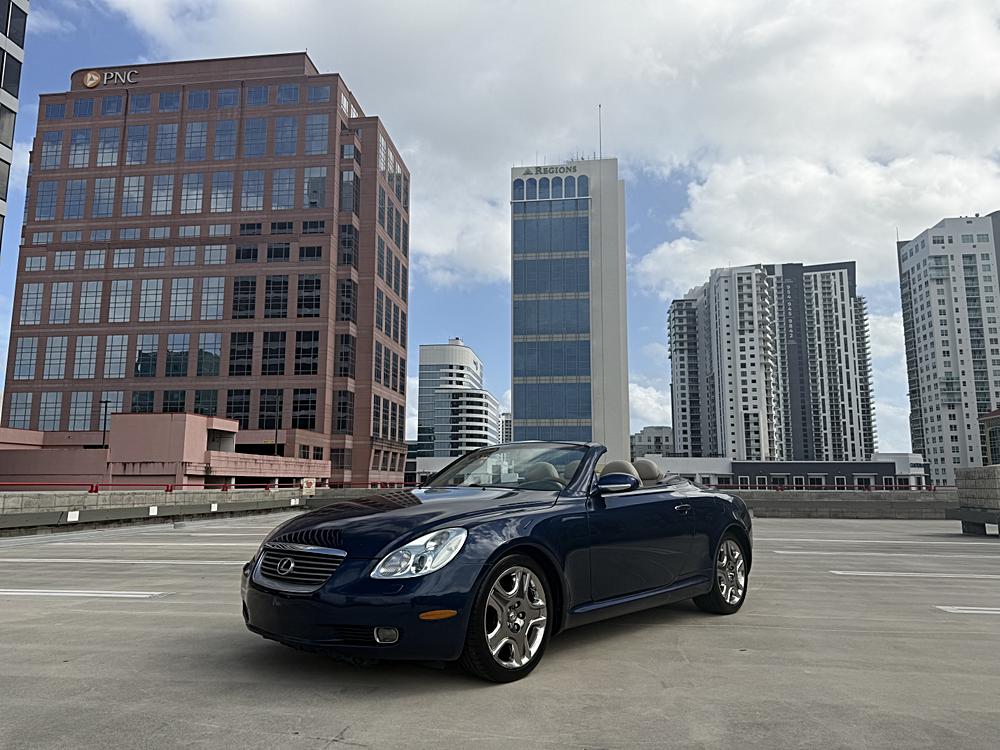 2003 Lexus SC 430's photo