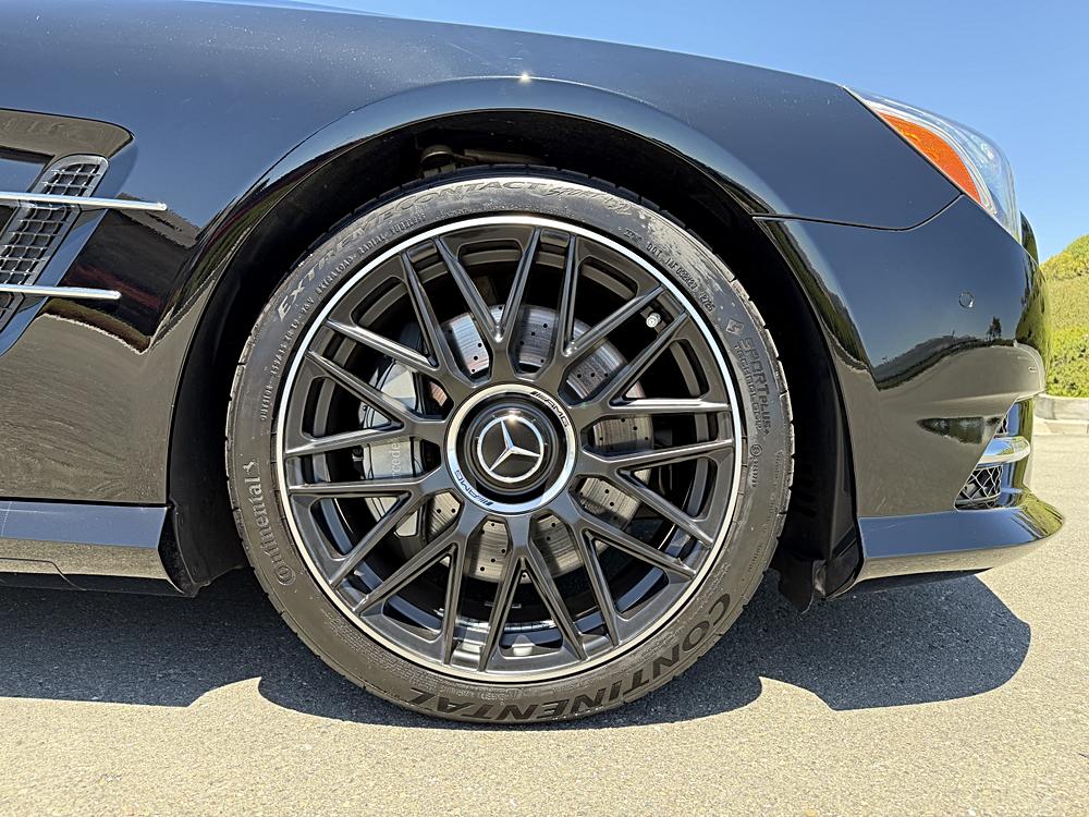 2013 Mercedes-Benz SL-Class SL550 - Photo 34