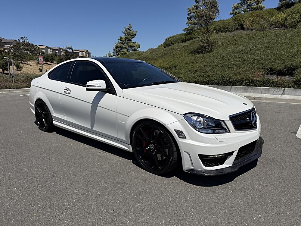 2012 Mercedes-Benz C-Class C63 AMG - Photo 6
