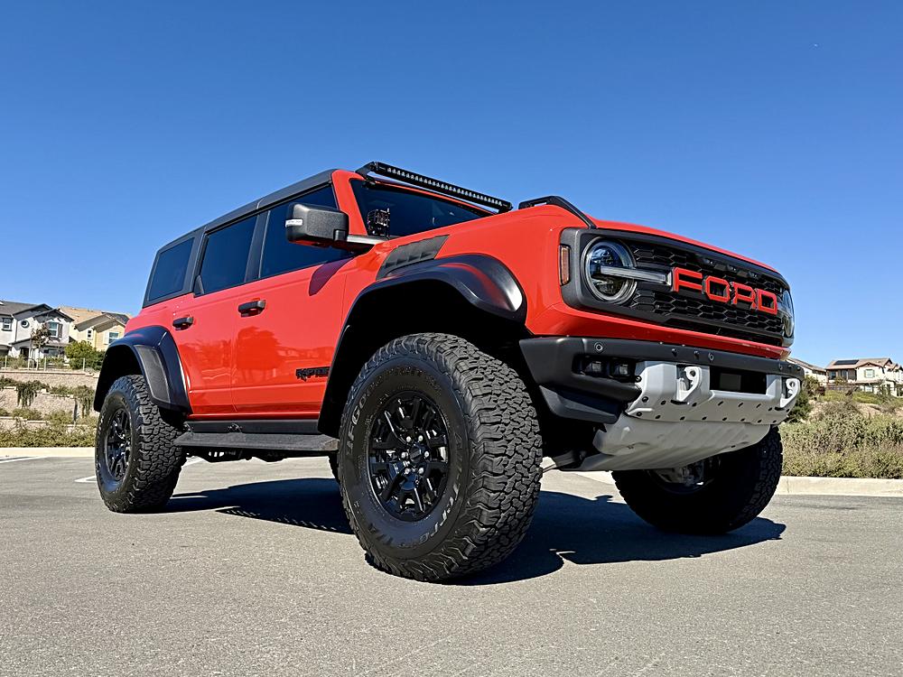 2023 Ford Bronco 4-Door Raptor - Photo 9