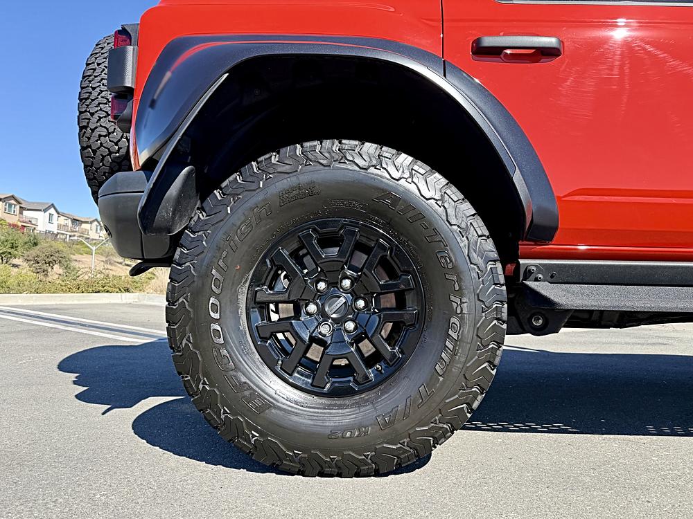 2023 Ford Bronco 4-Door Raptor - Photo 19