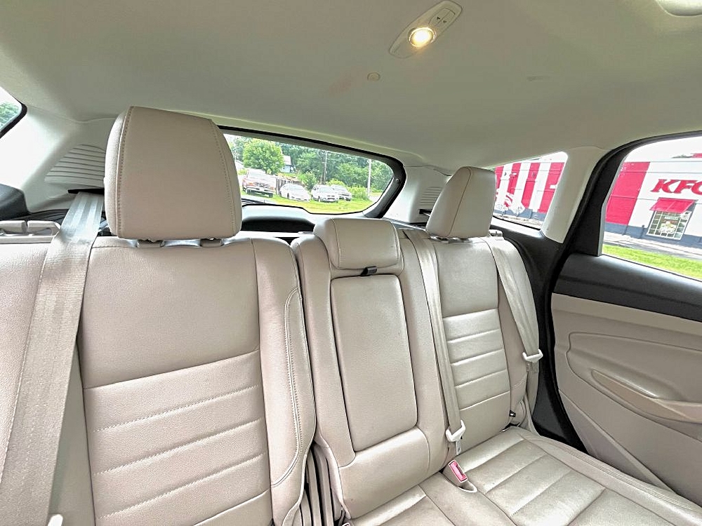 2013 Ford C-Max SEL - Photo 15
