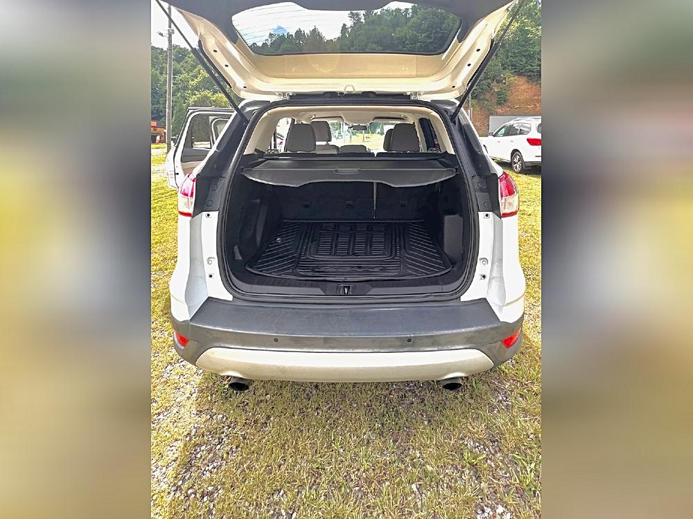 2015 Ford Escape SE - Photo 9