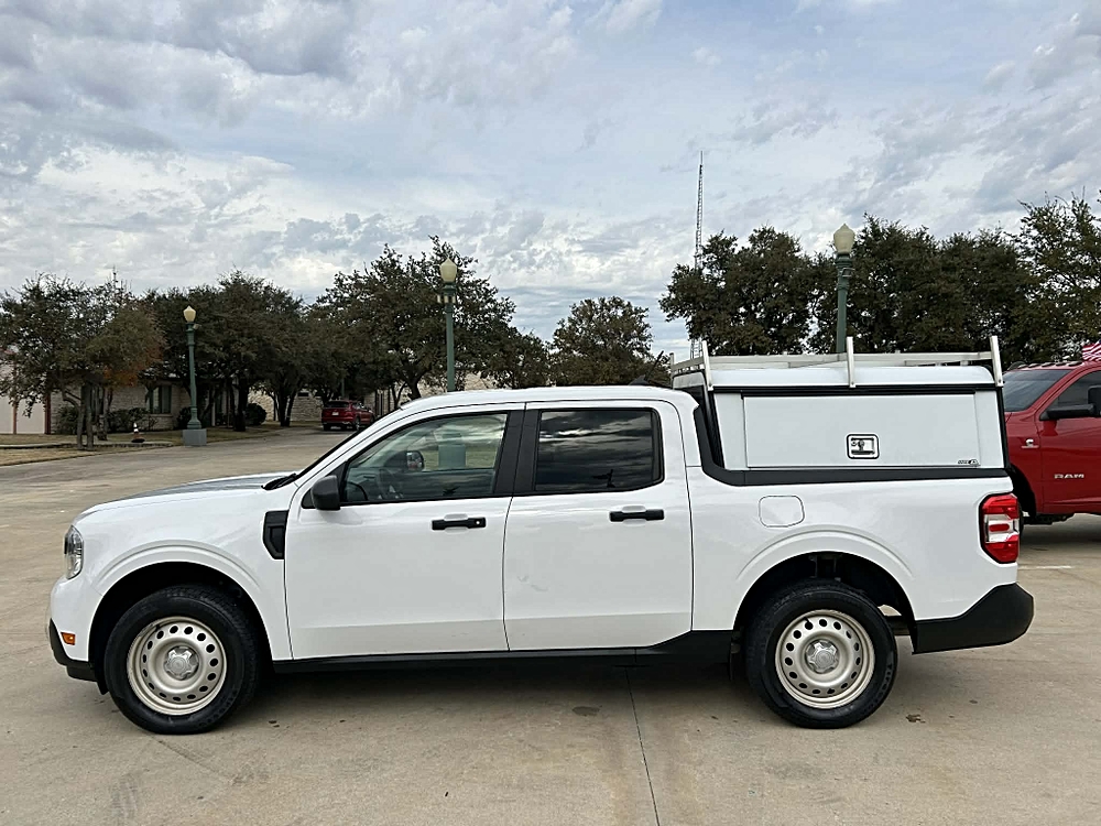 2022 Ford Maverick XL's photo