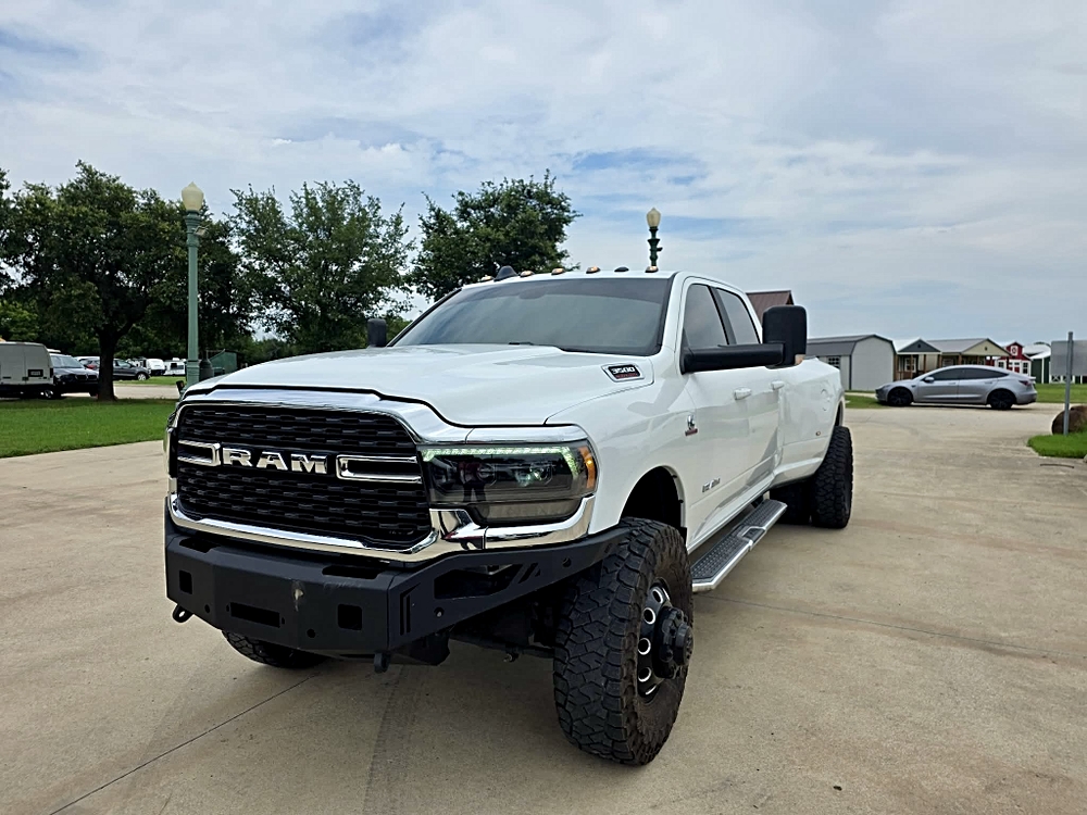 2022 RAM 3500 Big Horn 4X4 Crew Cab LWB's photo